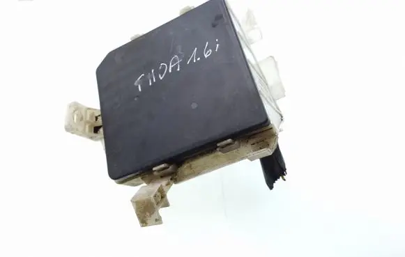 Nissan Tiida C11 Comfort/convenience module 71547187 71547032