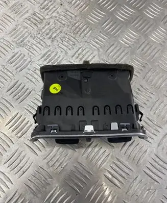 Audi A6 S6 C7 4G Rear air vent grill 4G0819203 9026000