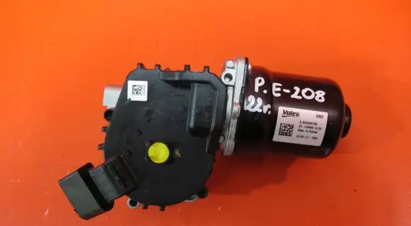 Peugeot 208 Wiper motor 9824784980
