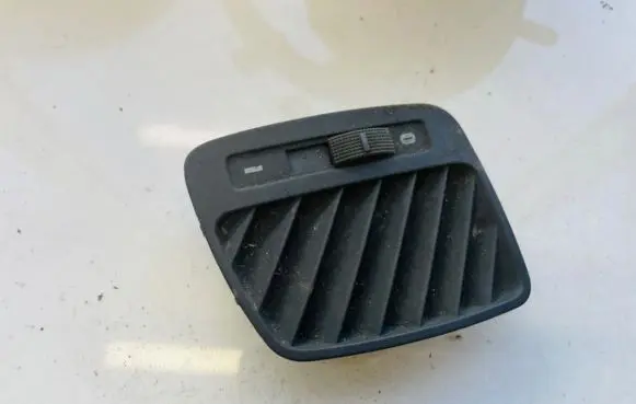Audi A6 S6 C5 4B Dash center air vent grill 4b0819793