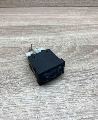 Volkswagen Transporter - Caravelle T4 Seat heating switch 3A0963563 TC4