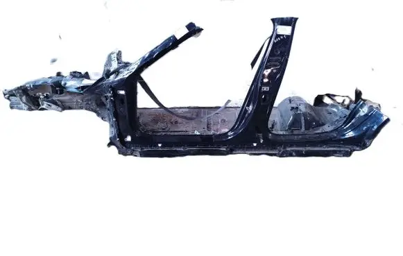 Porsche Taycan 9J1 Side car body part