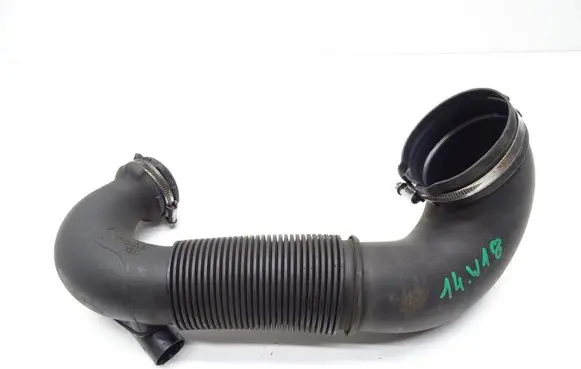 Intercooler hose/pipe