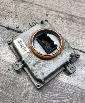 Audi A6 C7 Headlight ballast module Xenon 4G0907397P LTM111A