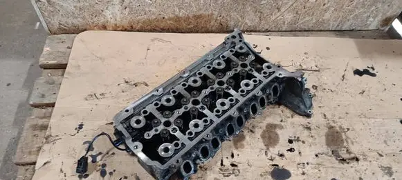 Engine head
