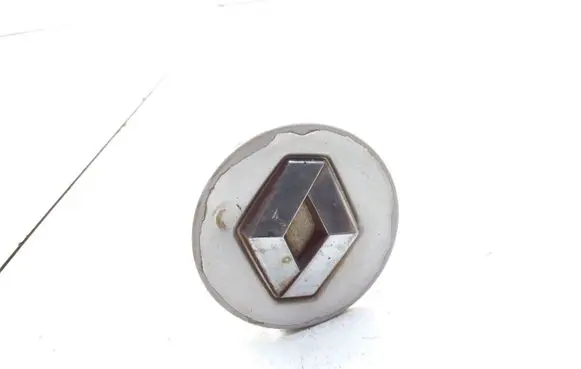 Renault Megane II R12 wheel hub/cap/trim 8200065482