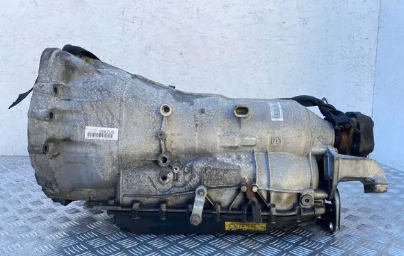 BMW 5 E60 E61 Automatic gearbox 7563295 6HP19