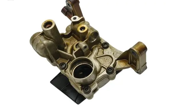Volvo XC90 Oil pump 31670242