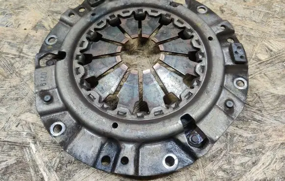 Suzuki Alto Pressure plate 