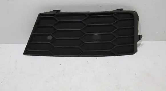 Skoda Octavia Mk3 (5E) Front bumper lower grill 5E0807682C 3200101 114836621