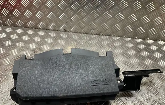 Hyundai Santa Fe Knee airbag 569702w100 2W100