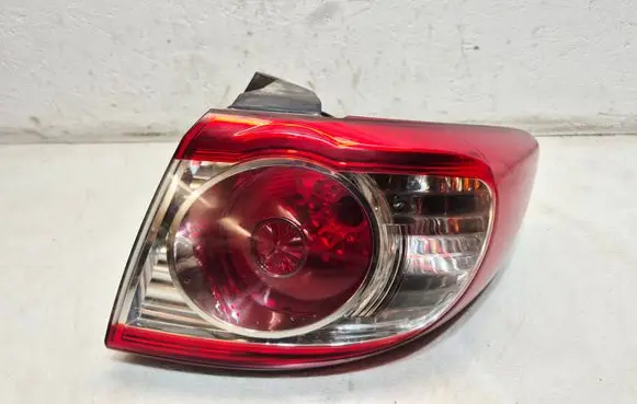 Hyundai Santa Fe Rear/tail lights 924022B5