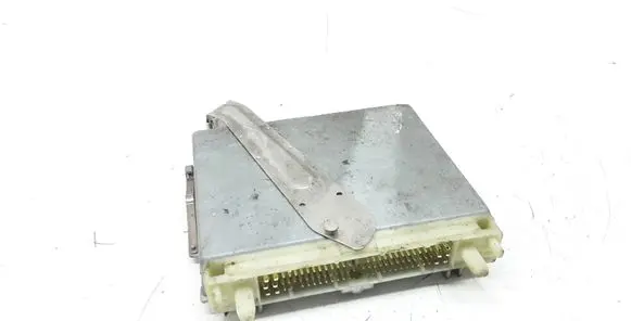 Volvo S70 V70 V70 XC Engine control unit/module 0281001592