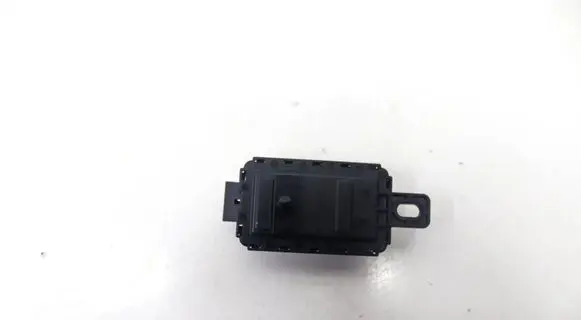 BMW iX3 G08 Aerial antenna amplifier 7928694