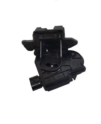 Toyota Auris 150 Loading door lock 
