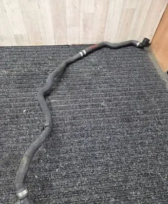 BMW 5 G30 G31 G38 Engine coolant pipe/hose 8602621 17128602621