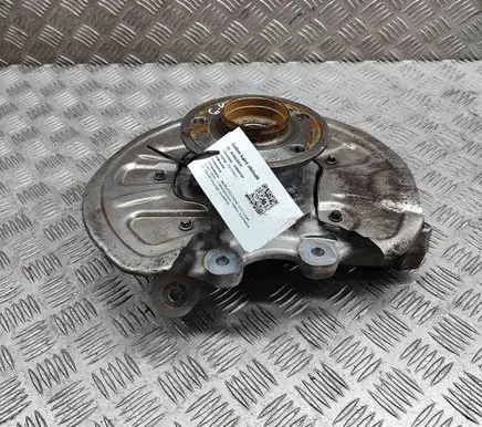 Mercedes-Benz GLE W167 Rear wheel hub A1674233100 A1673571100
