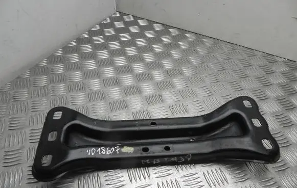 Other center console (tunnel) element