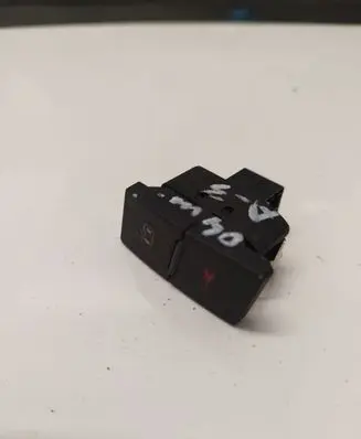 Audi A3 S3 8P Central locking vacuum pump 