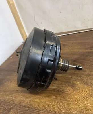 Renault Master III Brake booster 472100453R 03786952014