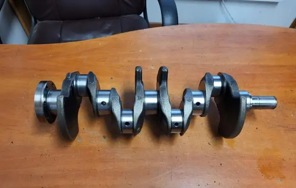 Renault Megane II Crankshaft 6226