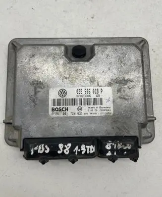 Volkswagen PASSAT B5 Engine control unit/module 038906018P 28SA3504 0281001720