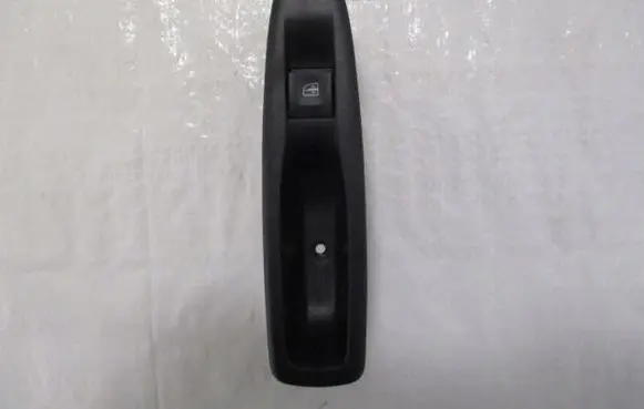 Renault Captur Electric window control switch 829614619R