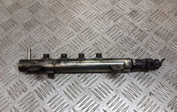 Opel Vectra C Fuel main line pipe 55188056