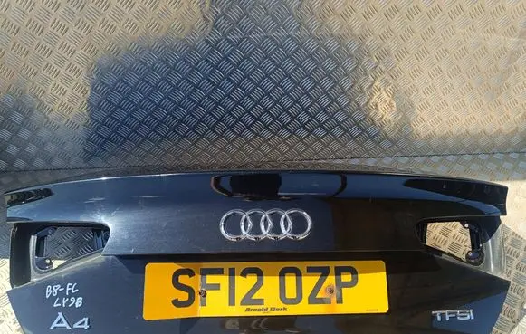 Audi A4 S4 B8 8K Tailgate/trunk/boot lid 