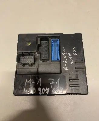 Audi A8 S8 D3 4E Comfort/convenience module 4E0907289