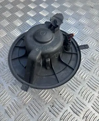Volkswagen Golf VI Heater fan/blower 1K1819015