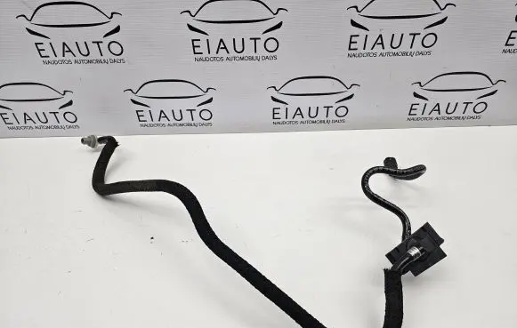 Mercedes-Benz E W212 Vacuum line/pipe/hose A2124301629 A2124300129