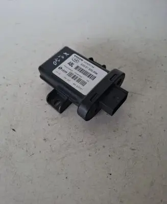Volvo XC70 Light module LCM 30782657AA