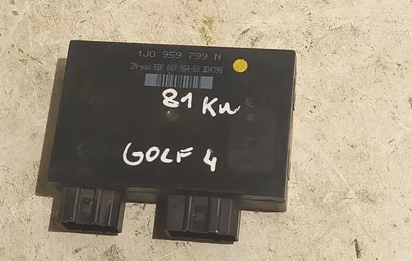 Volkswagen Golf IV Comfort/convenience module 1J0959799N