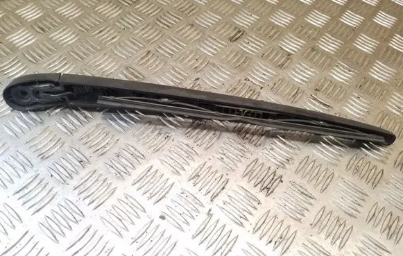 KIA Sportage Rear wiper blade arm