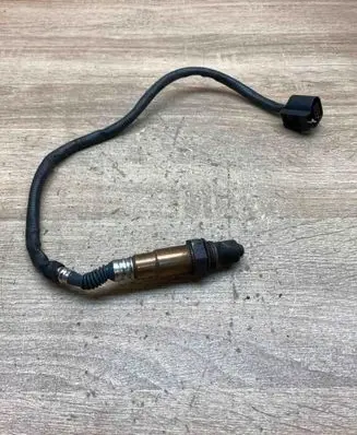 BMW 6 F06 Gran coupe Lambda probe sensor 0258017187 7576673
