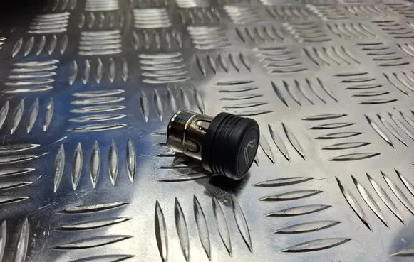 Fiat 500 Cigarette lighter front 735475944