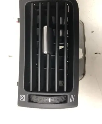 Toyota Avensis T250 Dashboard side air vent grill/cover trim