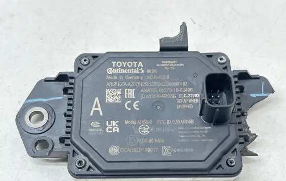 Toyota Land Cruiser (J150) Distronic sensor radar 882100D010 4135ARS5B