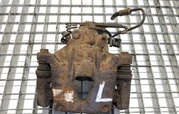 Rear brake caliper