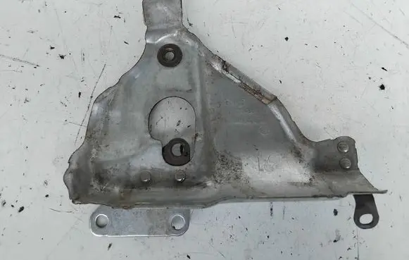 Volkswagen Golf VII Heat shield in engine bay 04E253041 04E253041J
