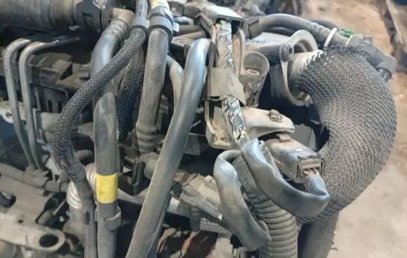 Citroen Berlingo EGR valve line/pipe/hose