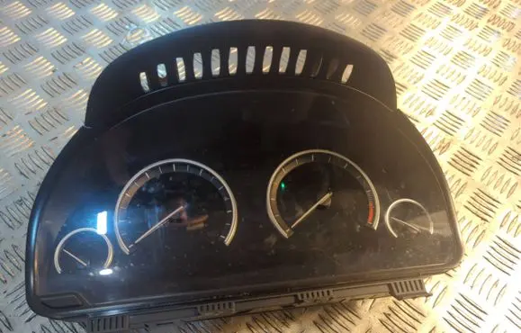 BMW 5 F10 F11 Speedometer (instrument cluster) 9363248 17388410 0263726161