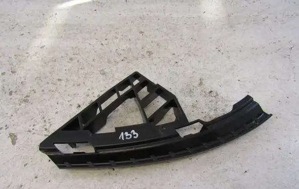 Mini One - Cooper F56 F55 Front bumper mounting bracket 8491842
