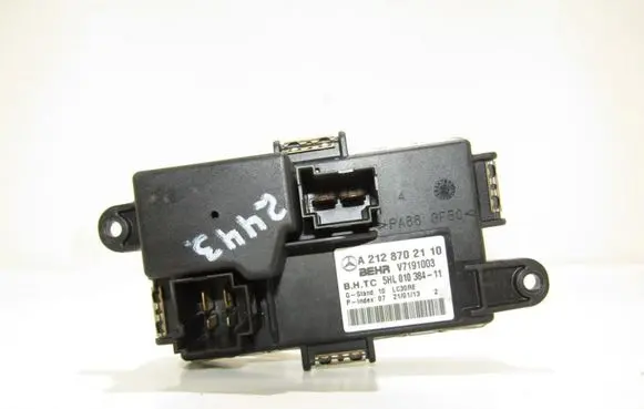 Mercedes-Benz E W212 Heater blower fan relay A2128702110