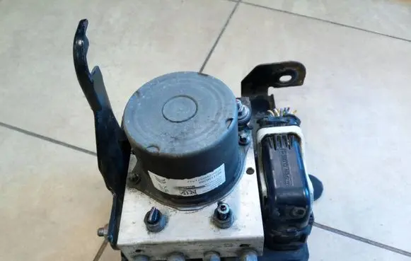 Toyota Proace ABS Pump 982115280 9808055980 NE69897