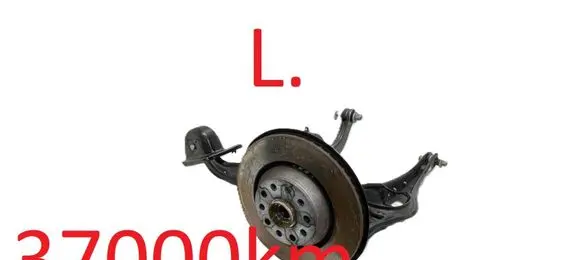 Rear wheel hub spindle/knuckle
