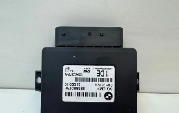 BMW 5 F10 F11 Hand brake control module 685801701