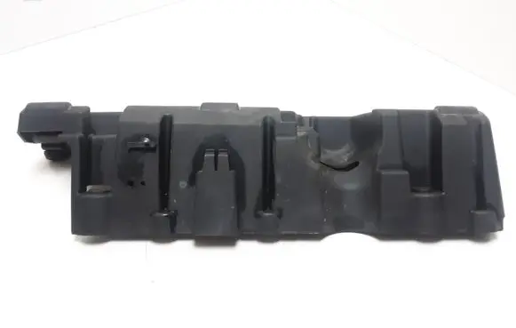 Volvo V70 Engine cover (trim) 30757312