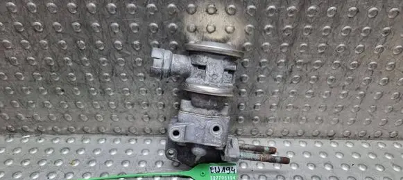 Volkswagen Golf IV EGR valve S27705194 06A131351B